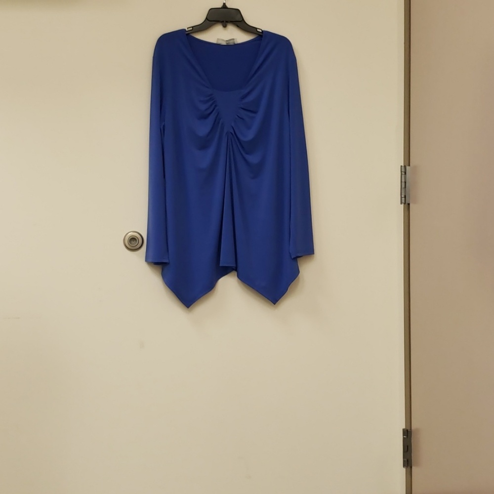 Blue flowy shirt